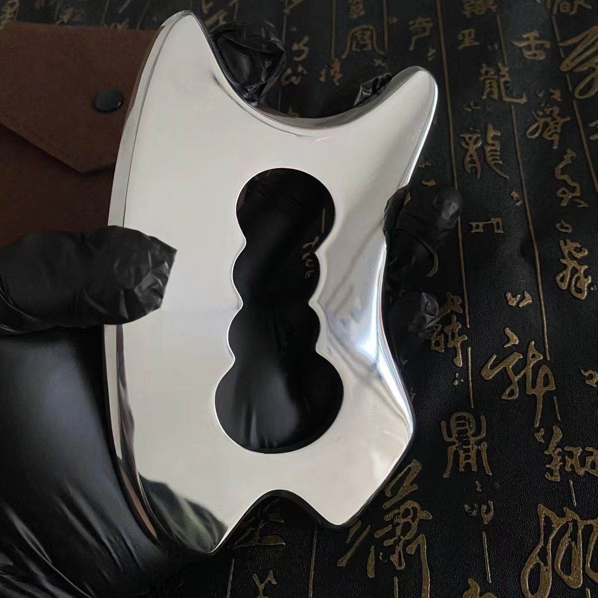 Sports Grip - ステンレス鋼製筋膜ナイフ、人間工学に基づいたグリップ、全身の深部組織の筋肉弛緩とスポーツリカバリー