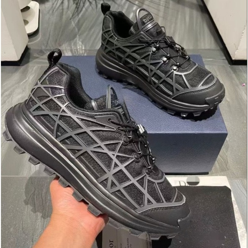 Badminton Shoes - 男性スニーカーカジュアルアウトドアシューズランニングファッションテニススケートボードプラットフォームスポーツハイキングウォーキングデザイナー高級ローファー