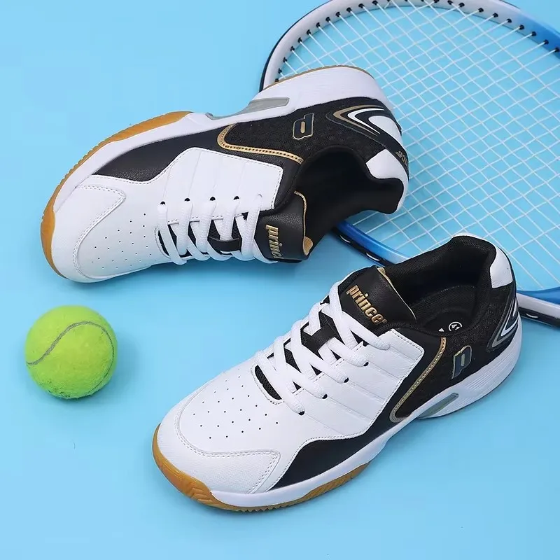 プロの男性女性革バドミントンシューズカップル滑り止めトレーニ - Badminton Shoes のレビューと価格