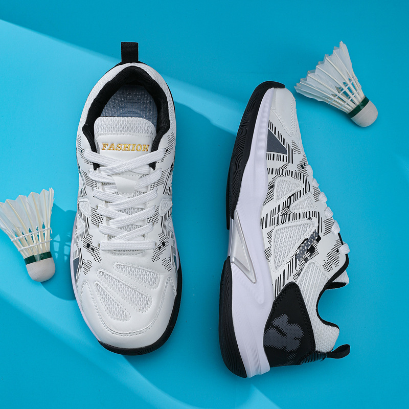 メンズおよびレディース用バドミントンシューズ：プロのトレーニ - Badminton Shoes のレビューと価格