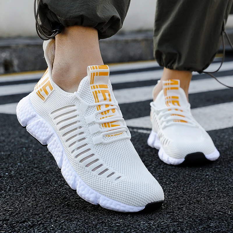 男性カジュアルシューズスニーカー通気性アスレチック軽量屋外ラ - Badminton Shoes のレビューと価格